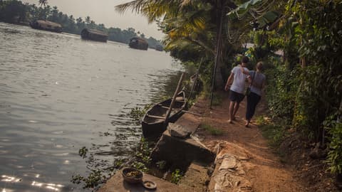 North to South India: The Taj Mahal & Goa Good Times