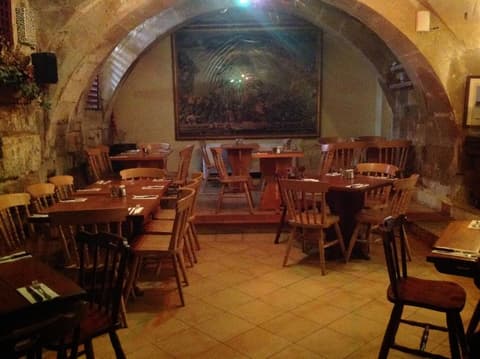 Castille, Restaurant