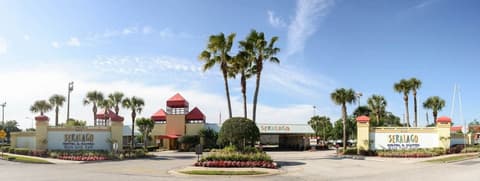 Seralago Hotel and Suites Main Gate East, General view