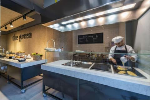 Artiem Madrid, Restaurant