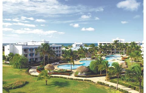 Playa Blanca All Inclusive Beach Resort, Restaurant