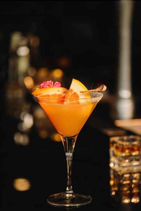 Des Indes Menteng, Restaurant