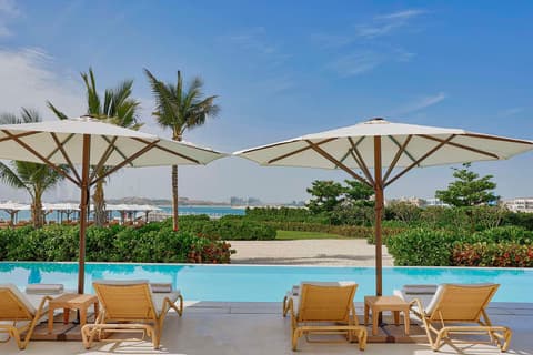 NH Collection Dubai The Palm, General view