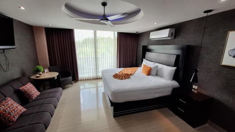 Hotel & Suites Country Valladolid, 