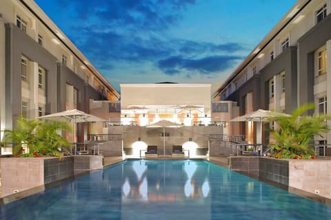 Eka Hotel Nairobi, Outdoor Pool