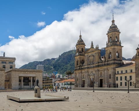 COLOMBIA A TU ALCANCE