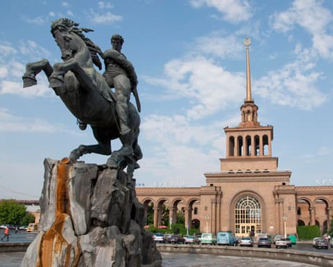 Armenia Inolvidable para 6 pasajeros