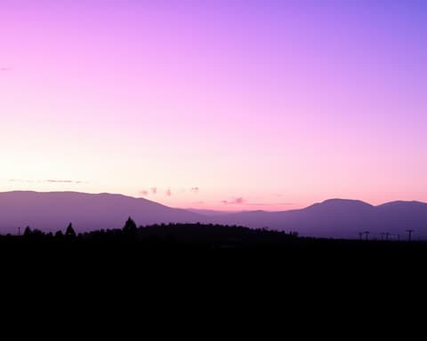 Viñedos y playa en breve