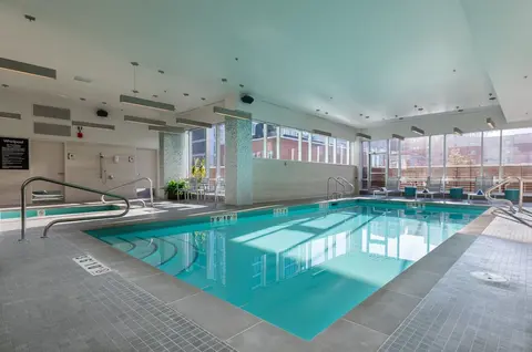 Homewood Suites by Hilton Calgary Downtown, Pool