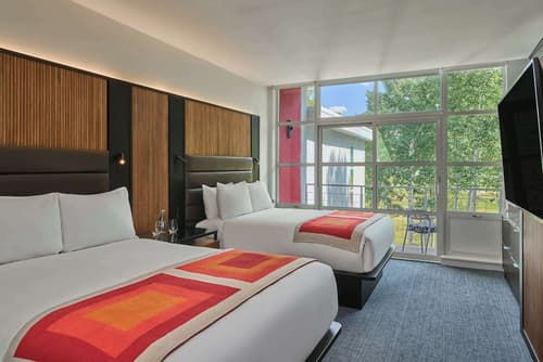 Aspen Meadows Resort, Room