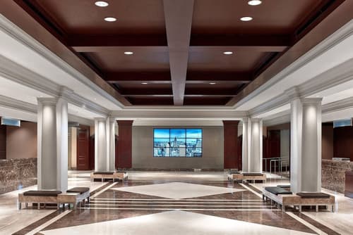 Sheraton New York Times Square Hotel, Lobby