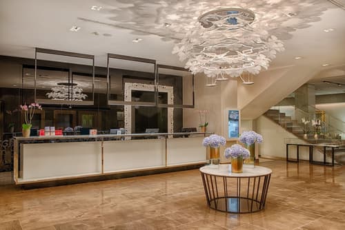 Tivoli President Milano Hotel, Interior entrance