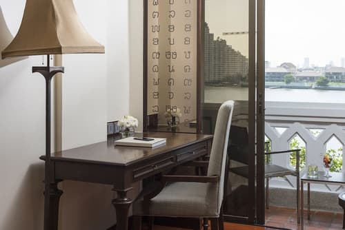 Anantara Riverside Bangkok Resort, Room