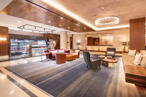 Hilton Berlin, Lobby