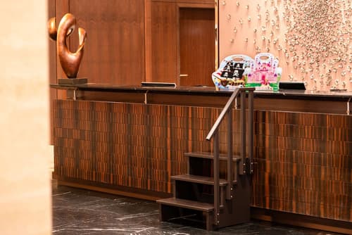 Hilton Berlin, Reception