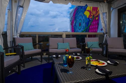 Beacon Hotel & Corporate Quarters, Property amenity