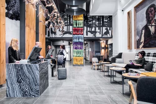 Alpina Eclectic Hotel, Lobby sitting area