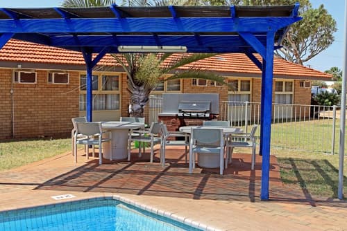 Hospitality Carnarvon, SureStay Collection by Best Western, BBQ/picnic area