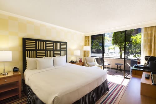 Pinnacle Hotel Harbourfront, Room