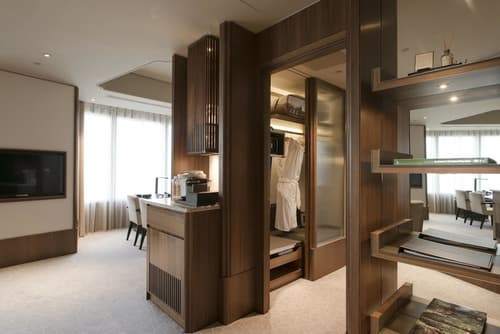 Shangri-La Far Eastern, Taipei, Room