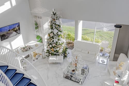 Palazzo Lakeside Hotel, Lobby sitting area