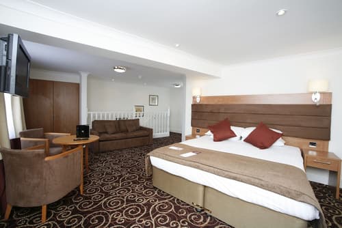 Legacy Rose and Crown Hotel, Room