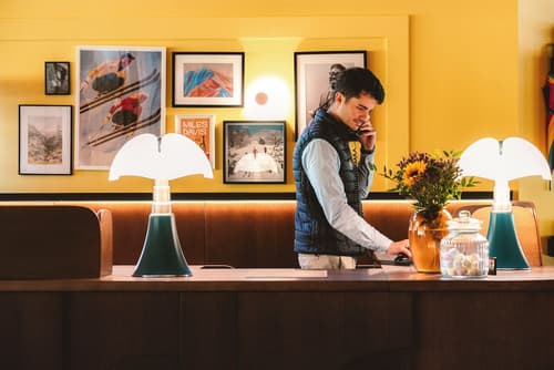 Big Sky Hotel & Spa, Reception