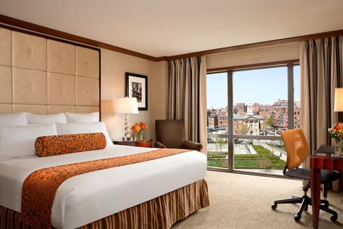 The Bostonian Boston, Room