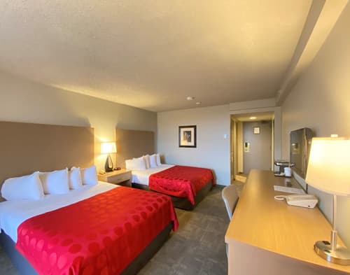 Penticton Lakeside Resort and Conference Centre, Room