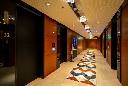 Hotel Nikko Osaka, Reception