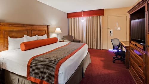 Best Western Plus King's Inn & Suites, Room