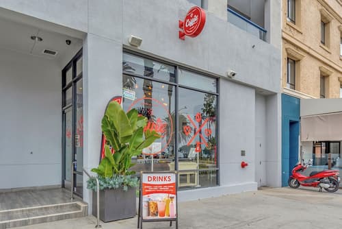 Ocean View Hotel, Coffee shop