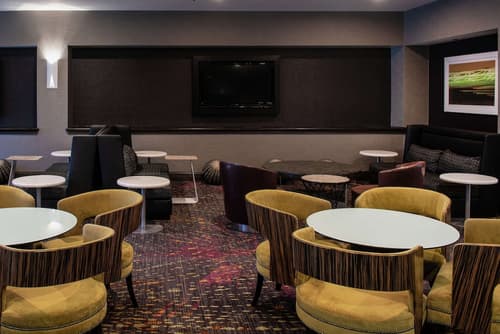 Embassy Suites by Hilton Las Vegas, Dining