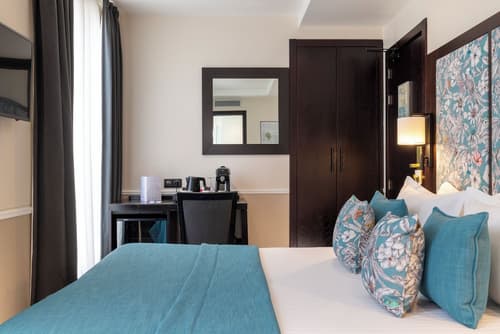 Hotel Park Lane Paris, Room