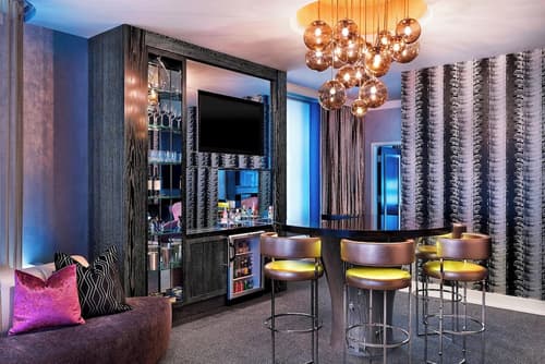 THE MIDLAND HOTEL, Chicago, a Tribute Portfolio Hotel, Room