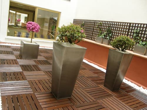 Hotel Gran Versalles, Terrace/patio