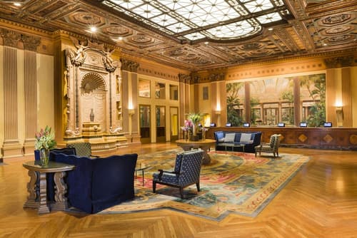 Biltmore Los Angeles, Reception