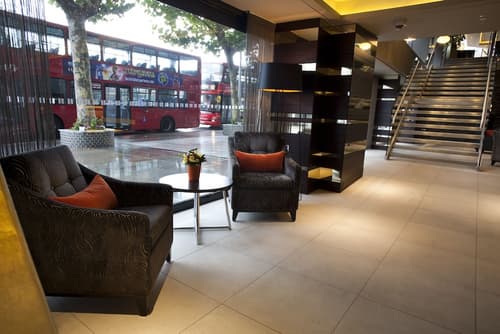 Hilton London Olympia, Lobby sitting area
