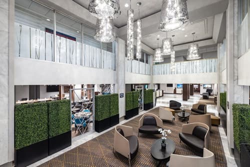 Holiday Inn Toronto Downtown Centre by IHG, Lobby sitting area