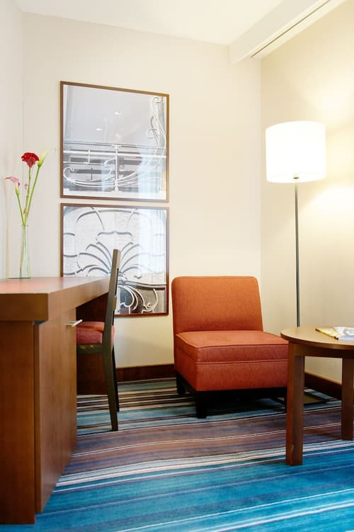 New Hotel Charlemagne, Room