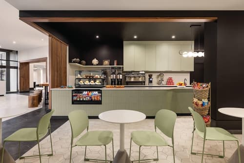 Radisson Blu Vancouver Airport Hotel & Marina, Property amenity