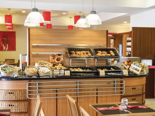 ibis Setubal, Restaurant