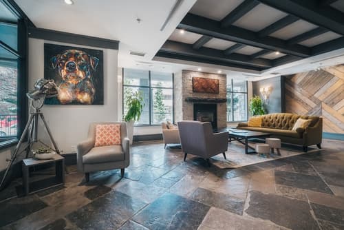 Summit Lodge Boutique Hotel, Reception