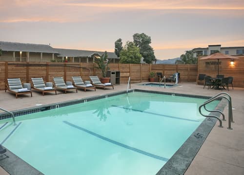 Spyglass Inn, Outdoor pool