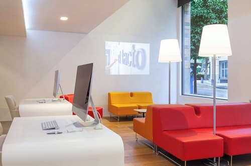 Hotel Macià Granada Five Senses Rooms & Suites, Reception