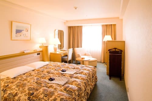 Tokyo Grand Hotel, Room