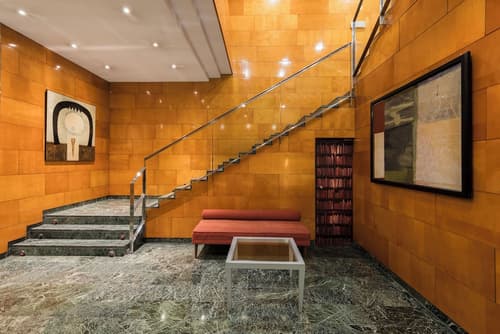 Hotel Ciudad de Valladolid, Lobby sitting area