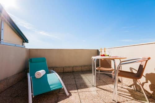 Hotel Villacarlos, Balcony