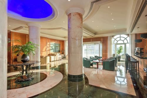 Radisson Blu Hotel, Muscat, Lobby