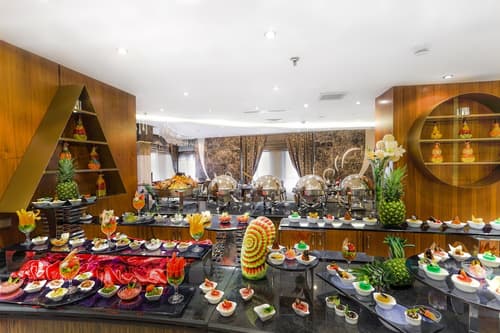 Elaf Kinda Hotel, Restaurant